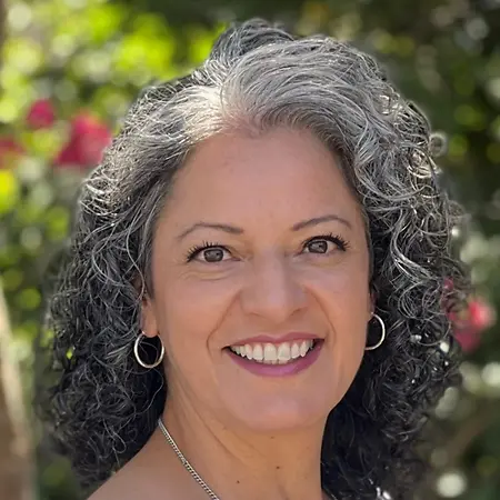 Taneshia Jackson, Executive Director and CEO / Human Resources Director on Influential Women