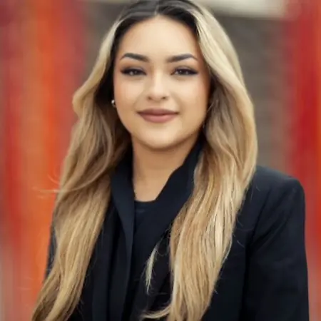 Karina Holguin, Financial Advisor on Influential Women