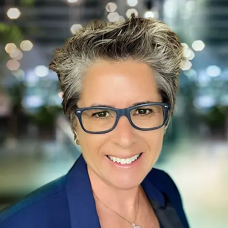 val madden, Group Creative Director, Fractional Creative Director, Consultant on Influential Women
