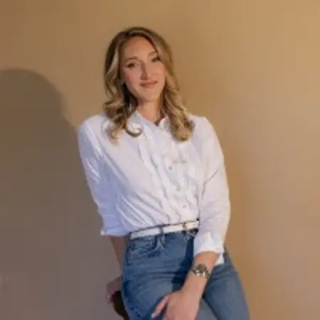 Kelly Perrotta, Founder, Nurse Practitioner on Influential Women