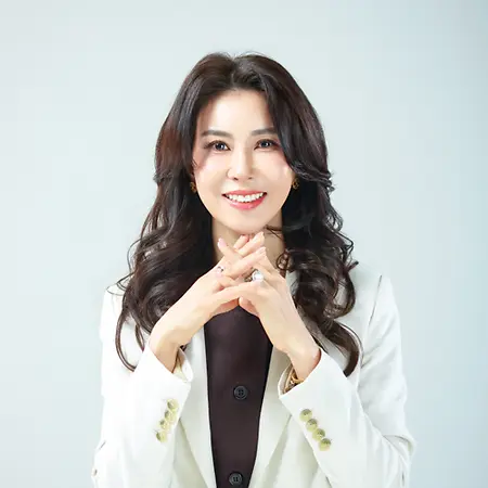 Joy Park, Chief Client Officer on Influential Women