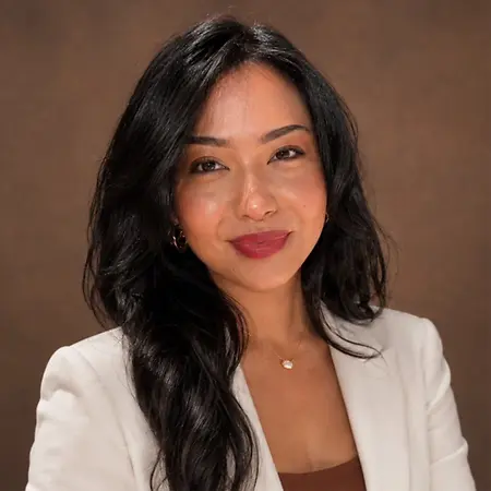 Savanna Ramirez, Assistant Community Manager on Influential Women