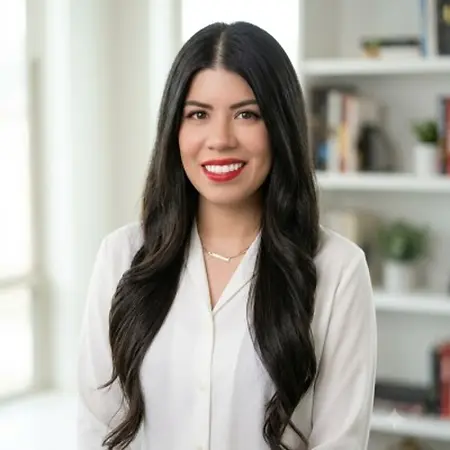 Stephanie Young, SLED Account Executive | Public Specialty Team on Influential Women