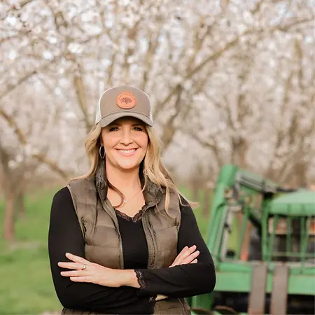 Rebecca Dafoe, Owner / Ecommerce Farmer / Entrepreneur on Influential Women