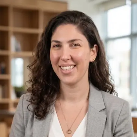 Kim Kedem, Adjunct Faculty Instructor, Self-employed owner of Mixing Bowl Studio on Influential Women