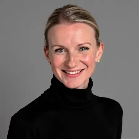 Sally Benson, Founder | Fractional CMO | Unbiased Agency Auditor on Influential Women