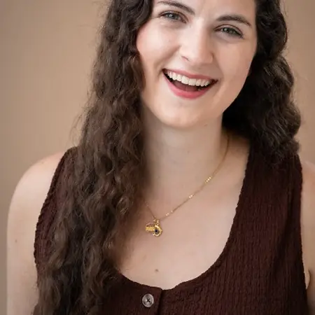 Olivia Konteatis, Badging Producer on Influential Women