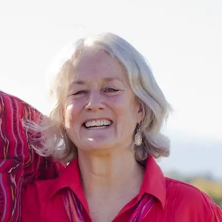 Mary Raynard, Public Speaker and Retired Human Resources Leader on Influential Women