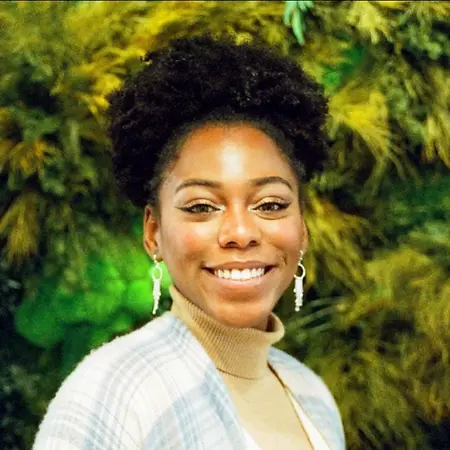 Cierra Koen, Luxury Automotive Sales Consultant on Influential Women