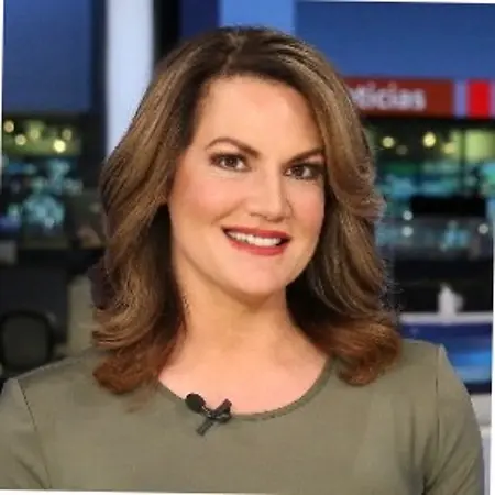 Eileen Cardet, Journalist, News-Anchor Univision on Influential Women