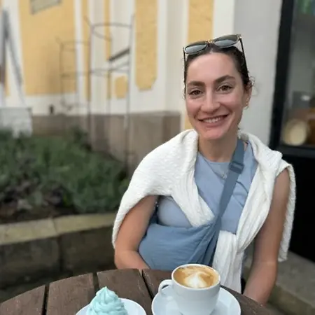 Abigail  Baumgarten, UXR & Growth Strategist on Influential Women