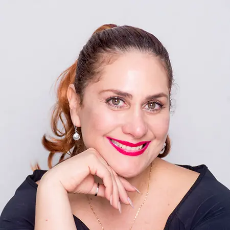 Maria Sol Rios Costa, Freelance Makeup Artist, Territory Sales Specialist on Influential Women