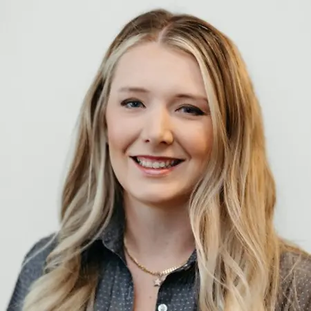 KLa Carver, Dental Practice Manager on Influential Women