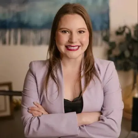 Lizy Wiggins, LCSW, Founder and CEO on Influential Women