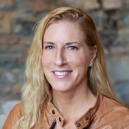 Erika L. Binger, Founder / Coach on Influential Women