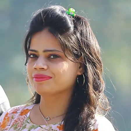 renu goyal, Senior Healthcare Analyst on Influential Women