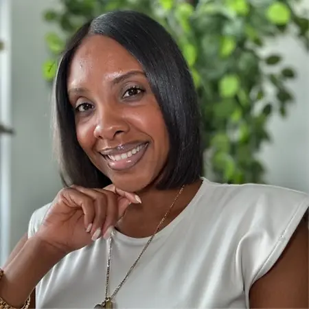 Brandi McAlister, MS, CSC, CLC, CGC, Founder / Life Coach on Influential Women
