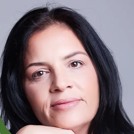 Angela Howard, Office Manager/Bookkeeper/Purchasing Professional on Influential Women