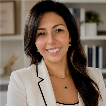 Iveliz Rivera, Freelance Corporate Compliance and Real Estate Paralegal, Owner of Angel Eyes LLC on Influential Women