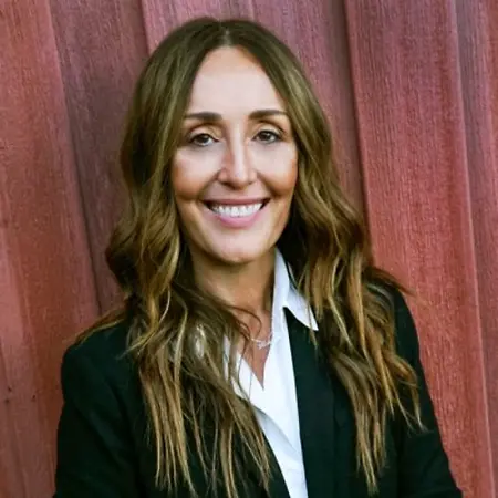 Roxana Lissa, Public relations and marketing professional on Influential Women