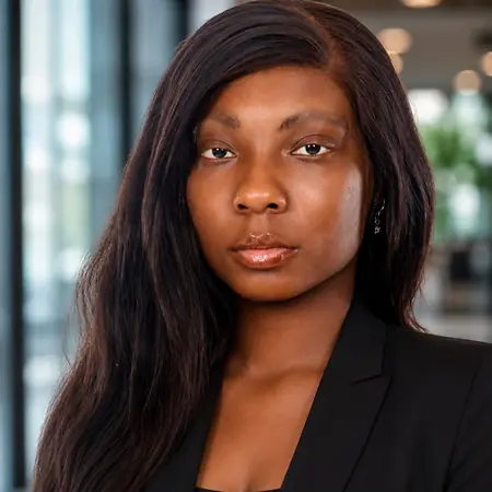 Aleyah Moore, Pet Sitter/Dog Trainer, Tutor, and Financial Services Representative on Influential Women