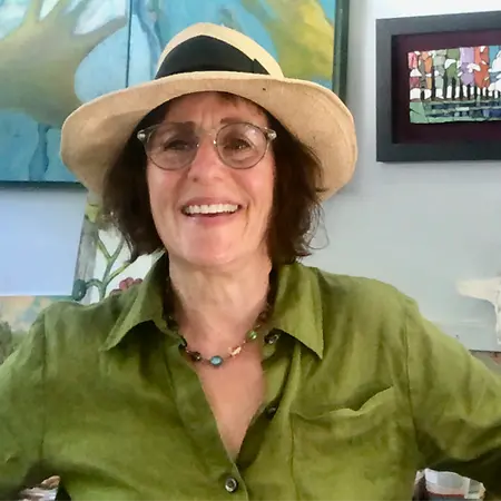 Carol Davis, Owner on Influential Women
