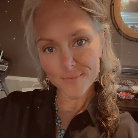 LeAnn Simonsen, Human Resources Analyst on Influential Women