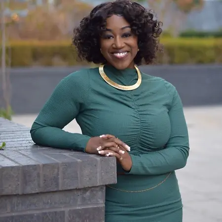 Quatasia Harris, Licensed Professional Counselor on Influential Women