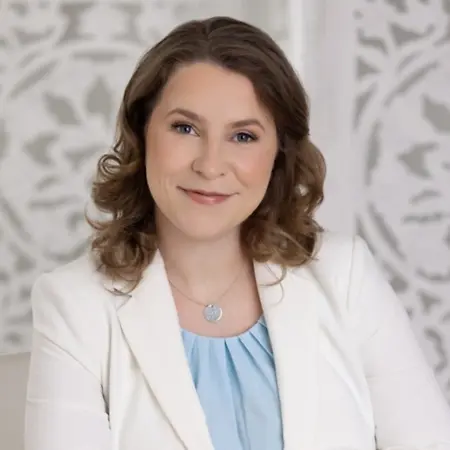 Janette Pfisterer, Client Relationship Manager on Influential Women