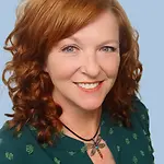 Toni Shirley, VP Retail Peer Review Manager on Influential Women