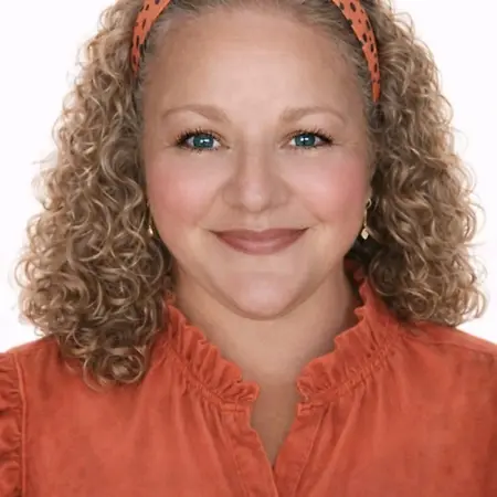 Hailey Williams, Private Elementary Tutor / Artist on Influential Women