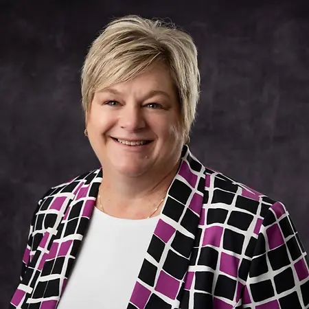 Alisa Deck, Program Manager on Influential Women