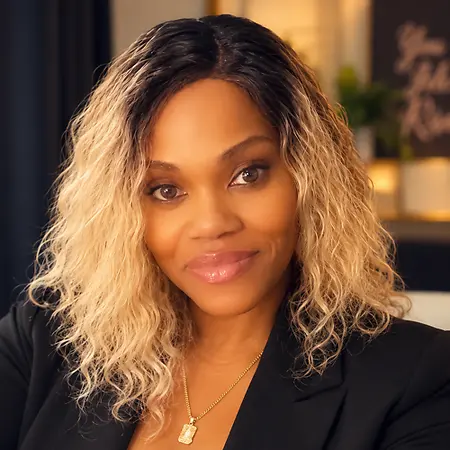 Capricia Rochelle Cunningham, Founder / Professional Community Resource Specialist / Peer Support Specialist on Influential Women