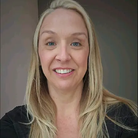 Chelsey Watson, Account Executive on Influential Women