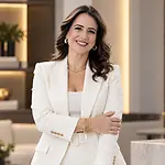 Camilla Innecco, Image Consultant | Personal Stylist | Visual Merchandiser at MANGO on Influential Women