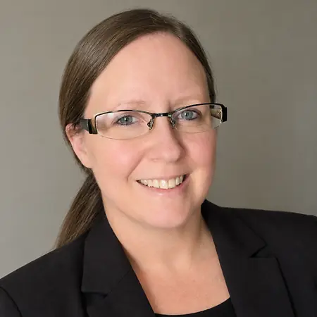 Sarah Eppink, Independent Life Insurance Agent on Influential Women