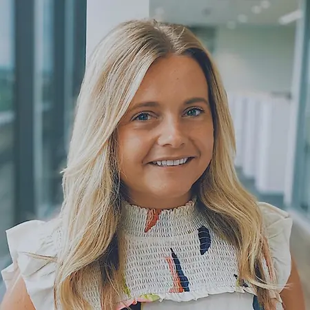 Emily Talbott, Talent Advisor - Early Careers on Influential Women