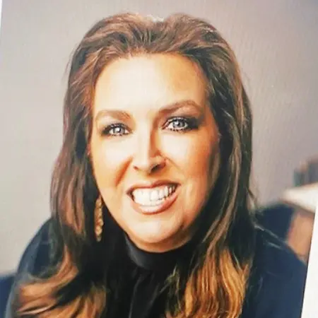 Kimberly Speerly, Senior Account Executive on Influential Women