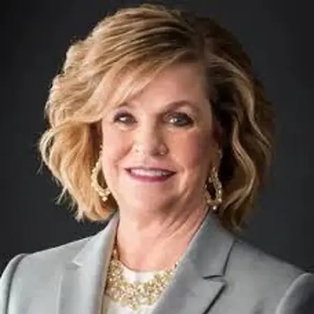 Lynette  McClendon, Real Estate Broker on BestAgents