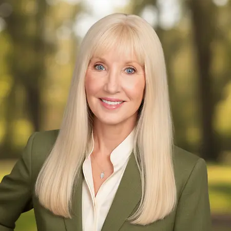CHRISTINE WINKELSETH, Real Estate Broker/Aviation Agent on BestAgents