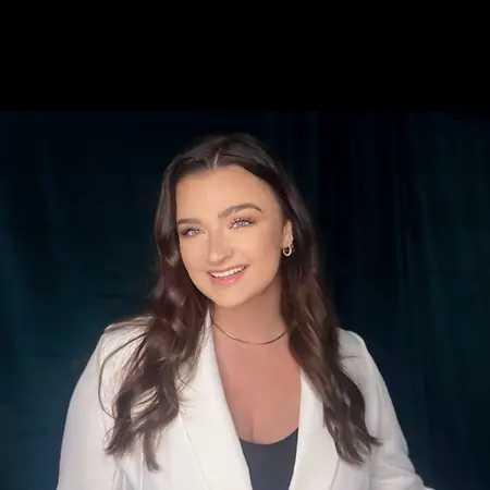 Gabrielle  Blondin, Realtor on BestAgents
