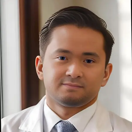 Ronnie Bordador, MSN, AGACNP-BC, APRN-CNP, CCRN