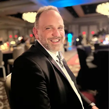 Evans Roberts III, MD