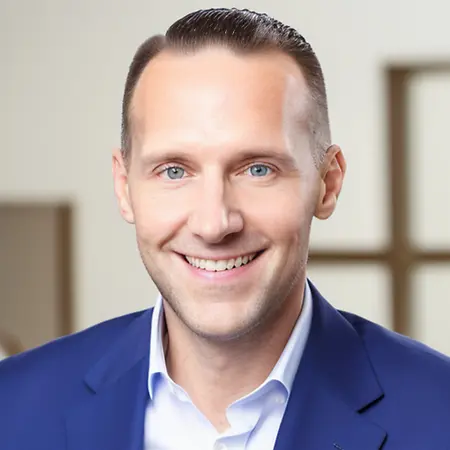 Matthew McLain, ACNP-BC, APRN-CNP