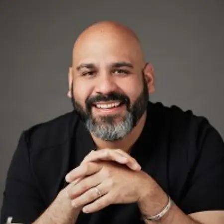 Dr. Rolando G. Reyes, DMD