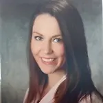 Madeline Adamczak, SRNA, BSN, CCRN