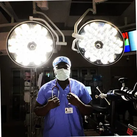 Williams Ojo profile on Americas Best In Medicine