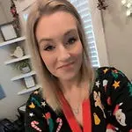 Amanda Gundrum, Multi-Site Community Manager - Field Trainer on Influential Women